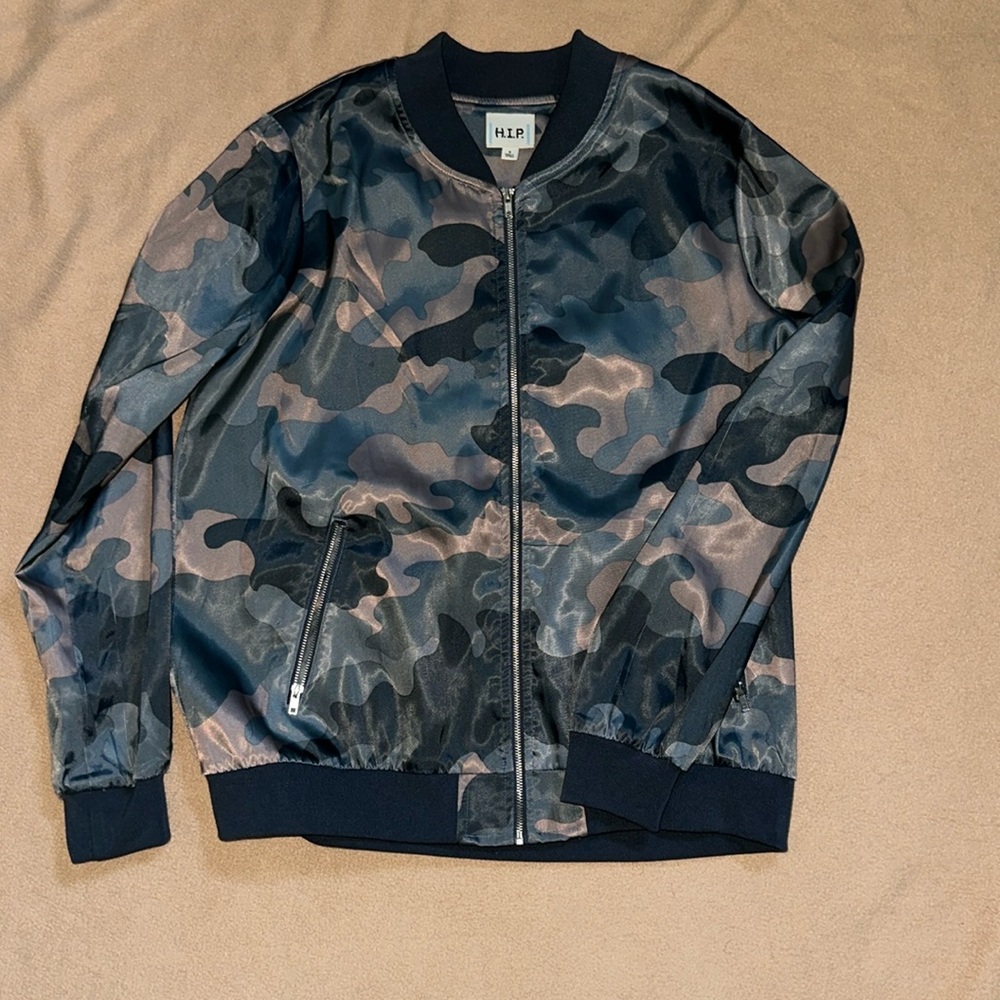 Camo bomber jacket